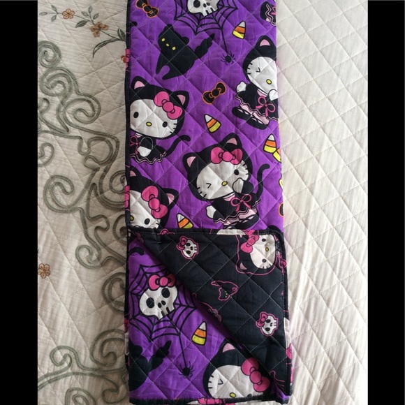 Hello kitty Lolita Quilt blanket - Picture 1 of 7